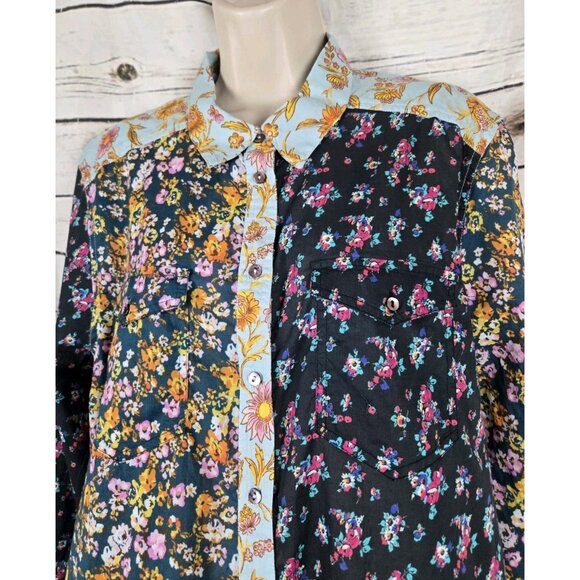 Sundance Floral Button-Up Blouse - Black and Multicolor - Picture 3 of 10
